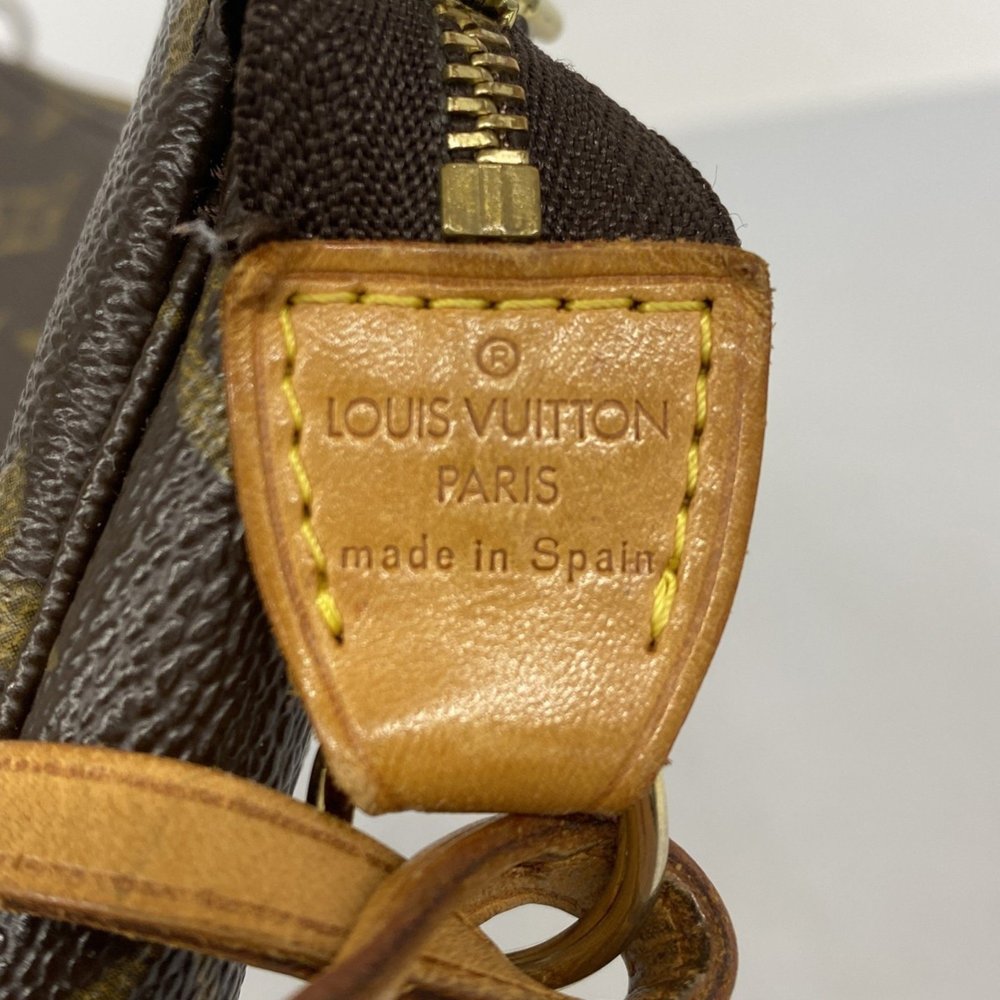 LOUIS VUITTON Brown Monogram Pouch - Picture 5 of 9